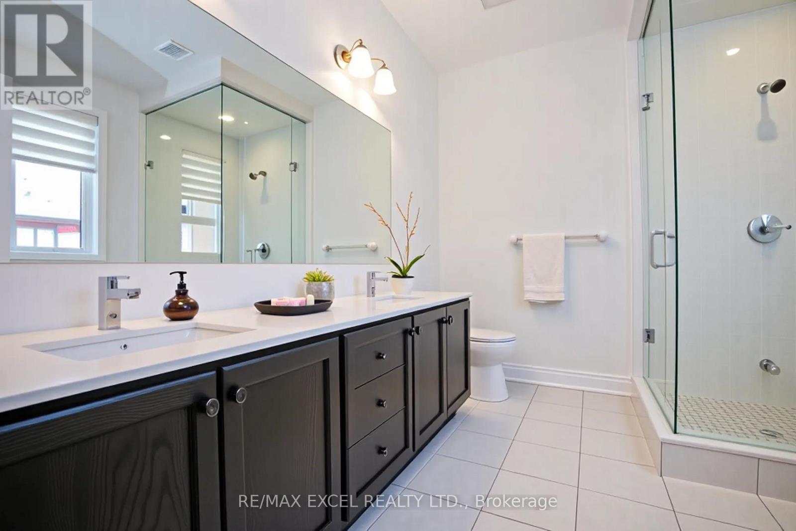 4 Yarl Drive, Markham, Ontario  L3S 0G3 - Photo 38 - N12138260