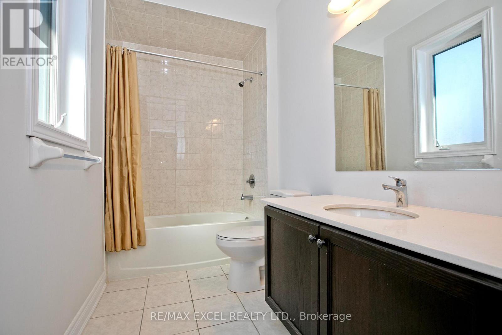 4 Yarl Drive, Markham, Ontario  L3S 0G3 - Photo 32 - N12138260