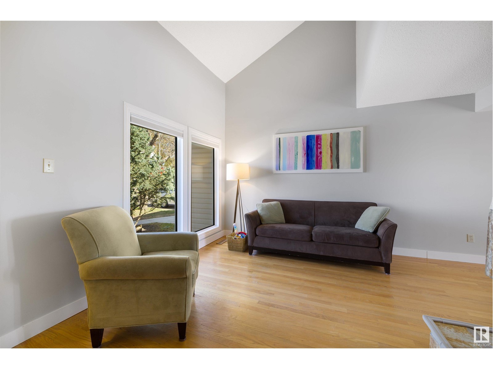 Property at #44 2020 105 ST NW image 3