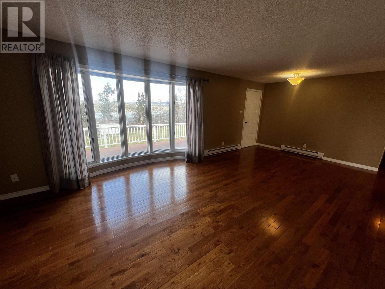 551 Simon Fraser Avenue, Fraser Lake, British Columbia  V0J 1S0 - Photo 7 - R2973470
