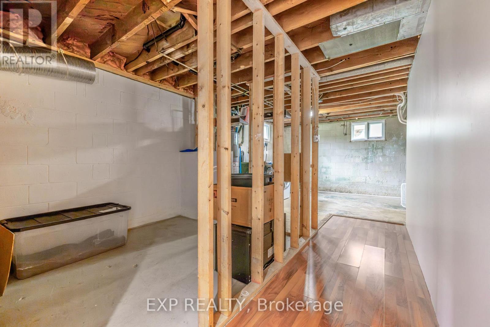 1954 Rosebella Avenue, Ottawa, Ontario  K1T 1G7 - Photo 23 - X12138759