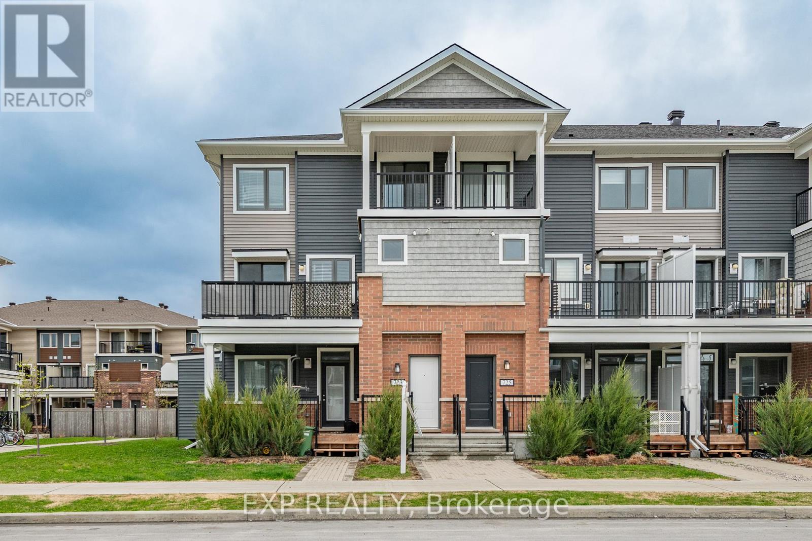 Property at 723 ROUNCEY ROAD image 1