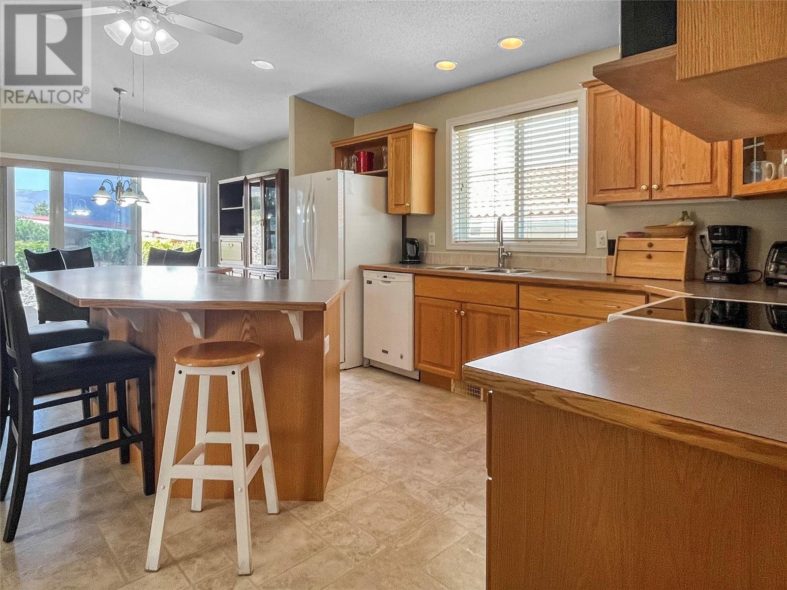 Property at 9400 115TH Street Unit# 52 image 5