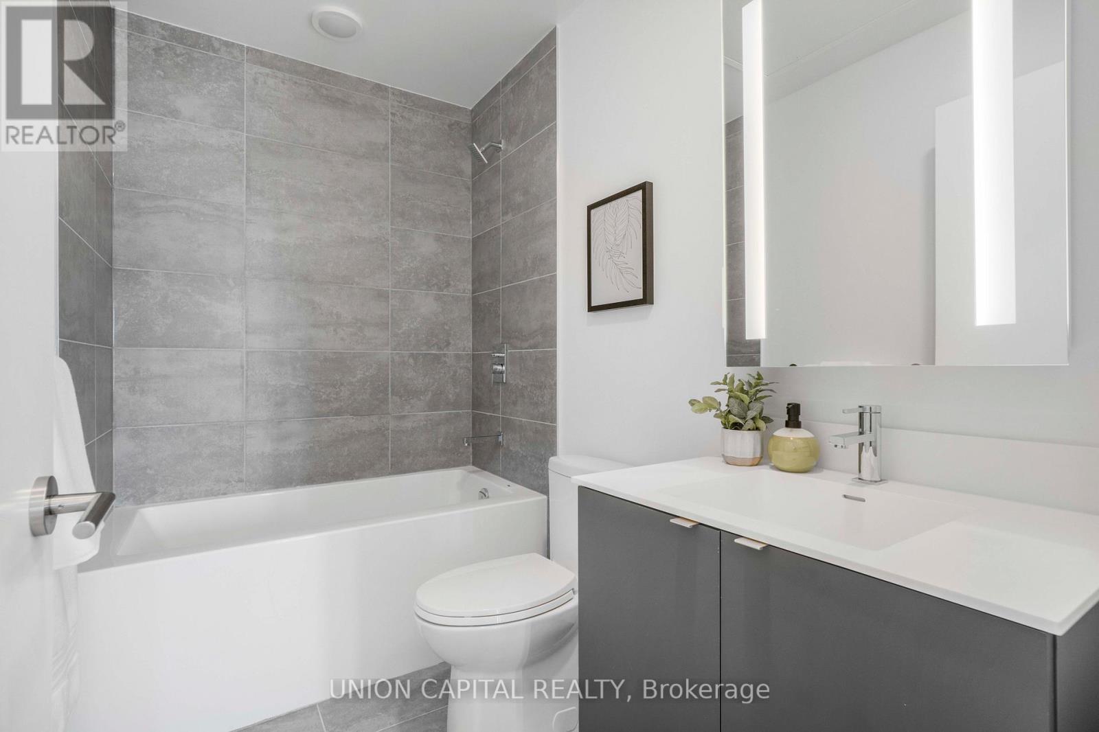 319 - 500 Dupont Street, Toronto, Ontario  M6G 0B8 - Photo 14 - C12138766