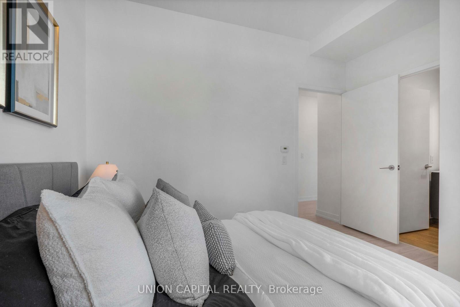 319 - 500 Dupont Street, Toronto, Ontario  M6G 0B8 - Photo 18 - C12138766