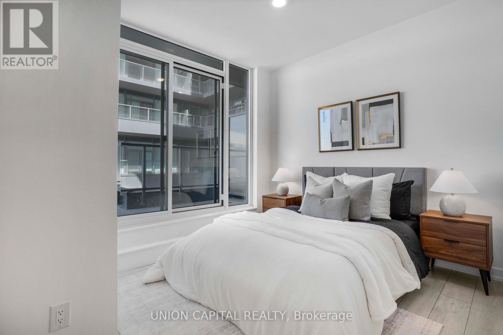 319 - 500 Dupont Street, Toronto, Ontario  M6G 0B8 - Photo 2 - C12138766