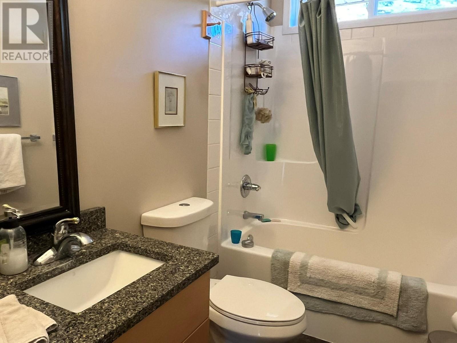 3160 Vaseux Lake, Okanagan Falls, British Columbia  V0H 1R2 - Photo 20 - 10347282