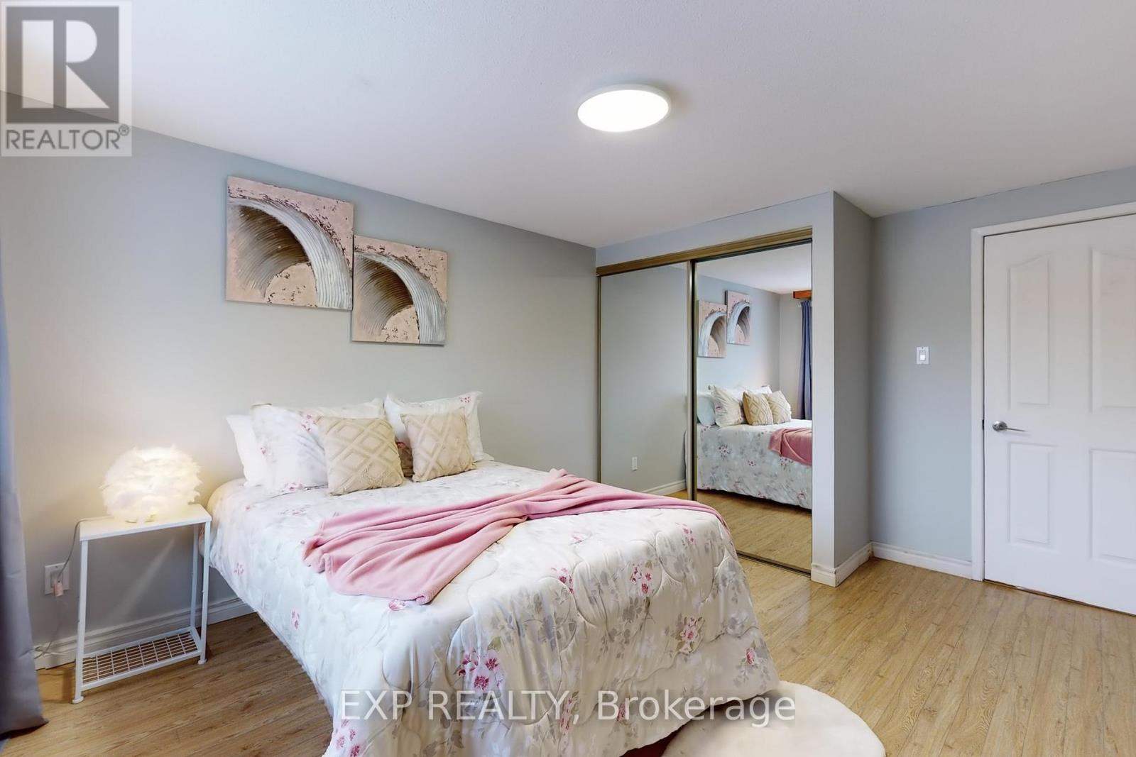2959 Saint Malo Circle, Mississauga (Meadowvale), Ontario  L5N 1S8 - Photo 31 - W12138763