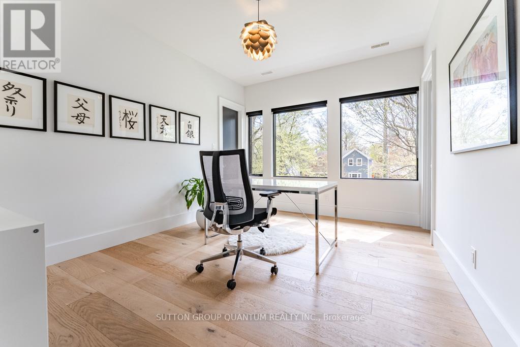 387 Watson Avenue, Oakville, Ontario  L6J 3V7 - Photo 22 - W12138770