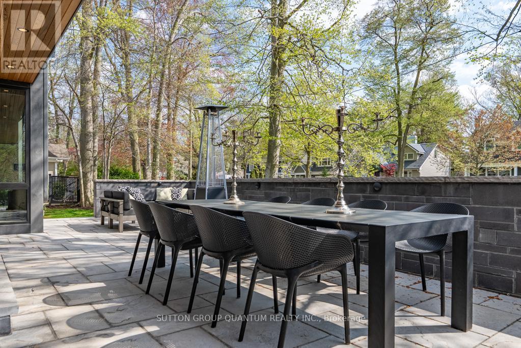 387 Watson Avenue, Oakville, Ontario  L6J 3V7 - Photo 32 - W12138770