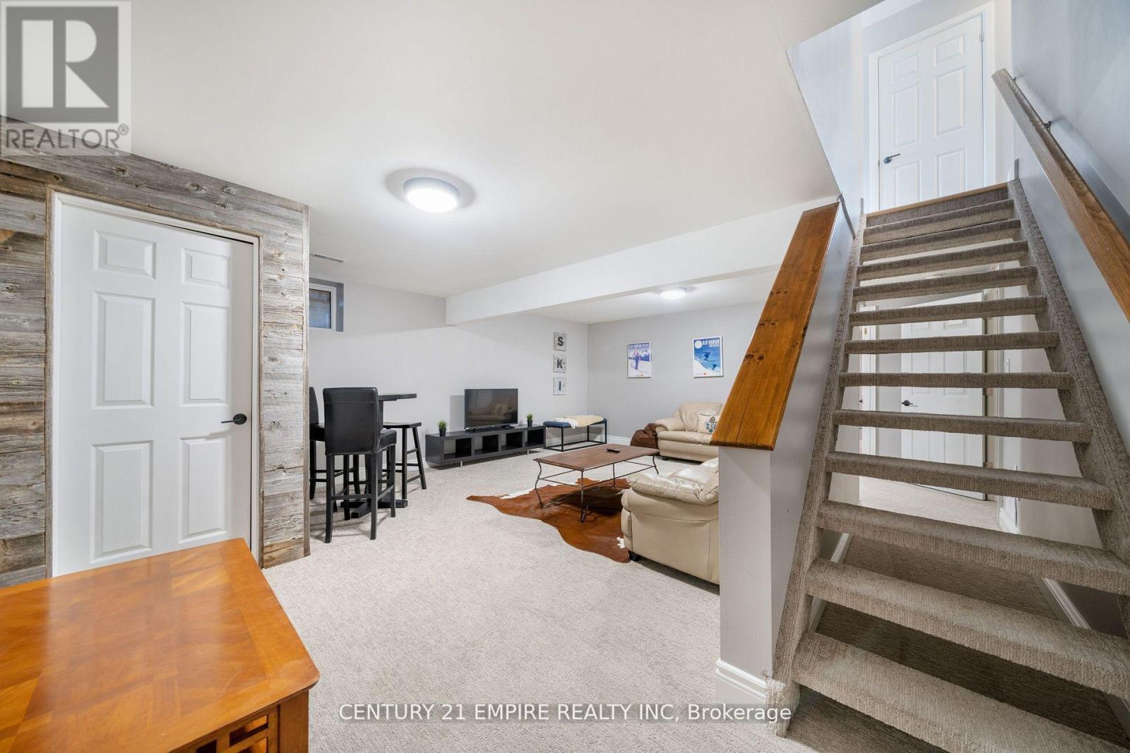 102 Liisa's Lane, Blue Mountains, Ontario  L9Y 0M3 - Photo 28 - X12138784