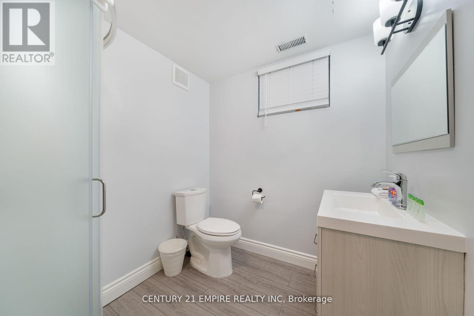 102 Liisa's Lane, Blue Mountains, Ontario  L9Y 0M3 - Photo 33 - X12138784