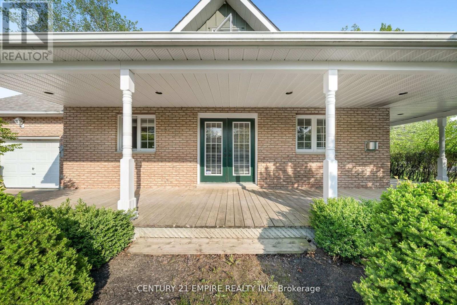 102 Liisa's Lane, Blue Mountains, Ontario  L9Y 0M3 - Photo 40 - X12138784