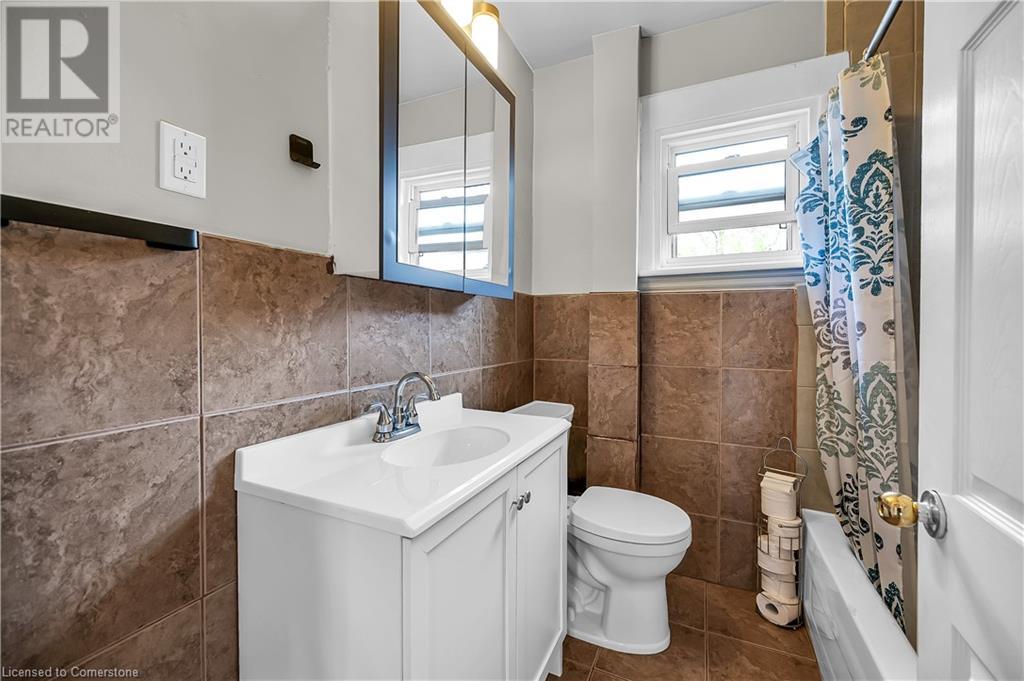 1597 King Street E, Hamilton, Ontario  L8K 1T5 - Photo 32 - 40727070