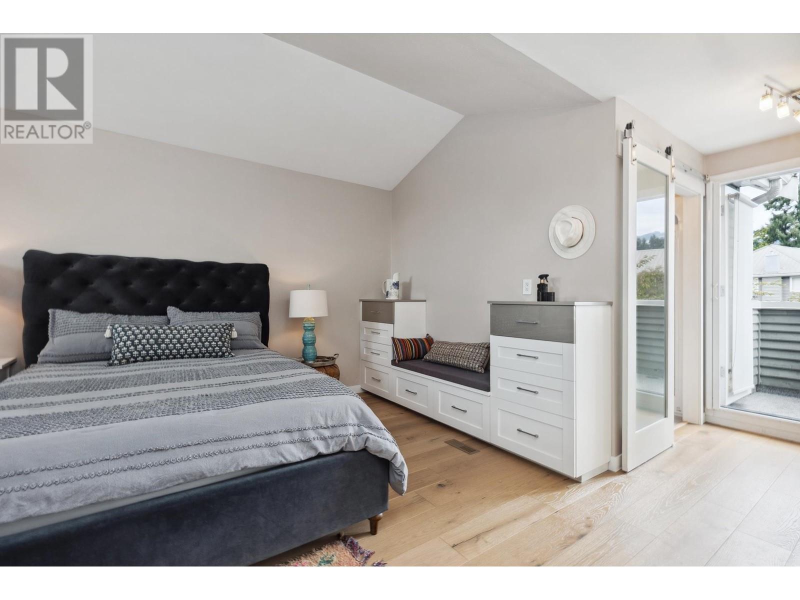 1585 Bowser Avenue, North Vancouver, British Columbia  V7P 2Y4 - Photo 15 - R3001030