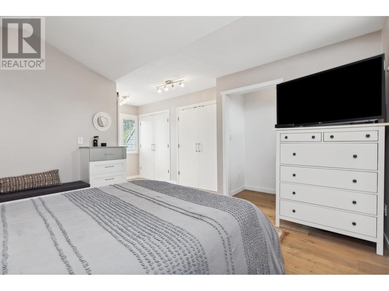 1585 Bowser Avenue, North Vancouver, British Columbia  V7P 2Y4 - Photo 17 - R3001030