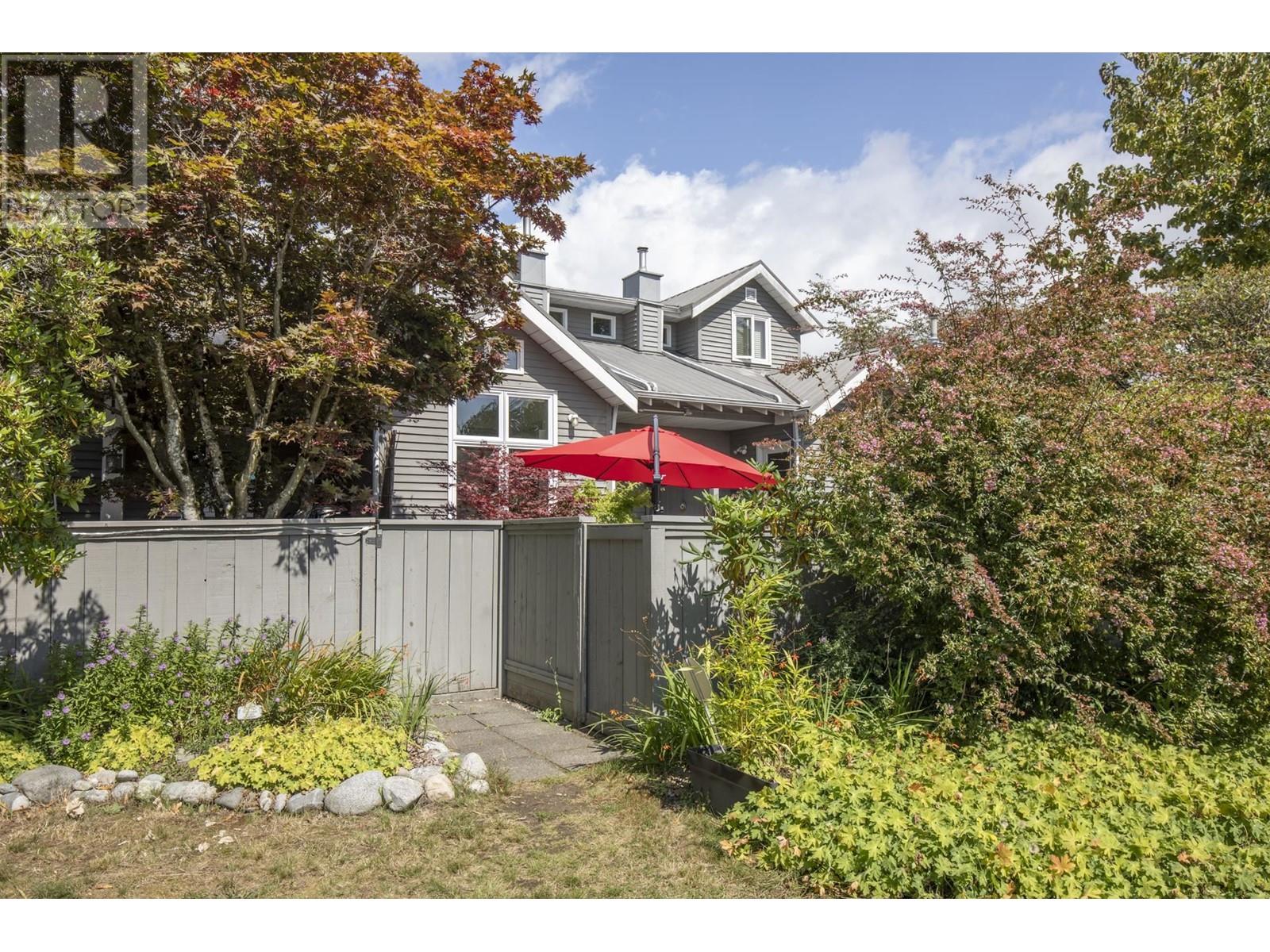 1585 Bowser Avenue, North Vancouver, British Columbia  V7P 2Y4 - Photo 31 - R3001030