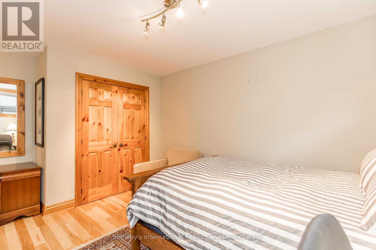 25 - 109 Alpine Springs Court, Blue Mountains, Ontario  L9Y 0T4 - Photo 36 - X12138807