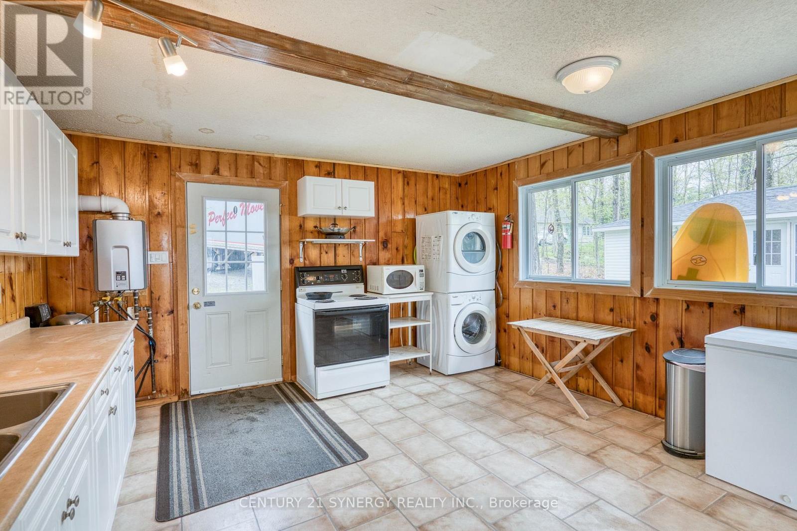 101 Freedom Hill Road, Beckwith, Ontario  K7C 4K8 - Photo 12 - X12138802