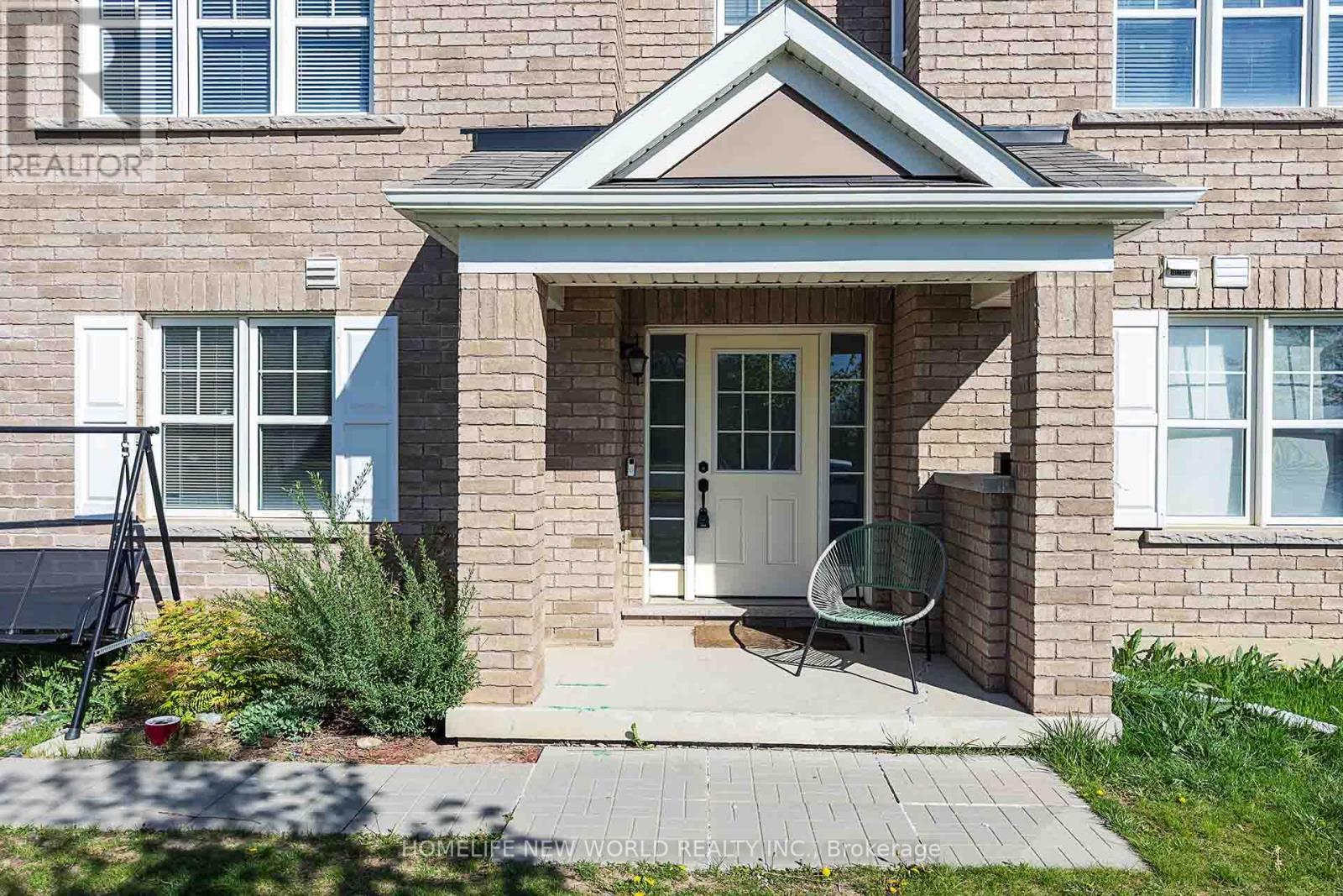 1593 Leblanc Court, Milton, Ontario  L9E 0A3 - Photo 3 - W12126007