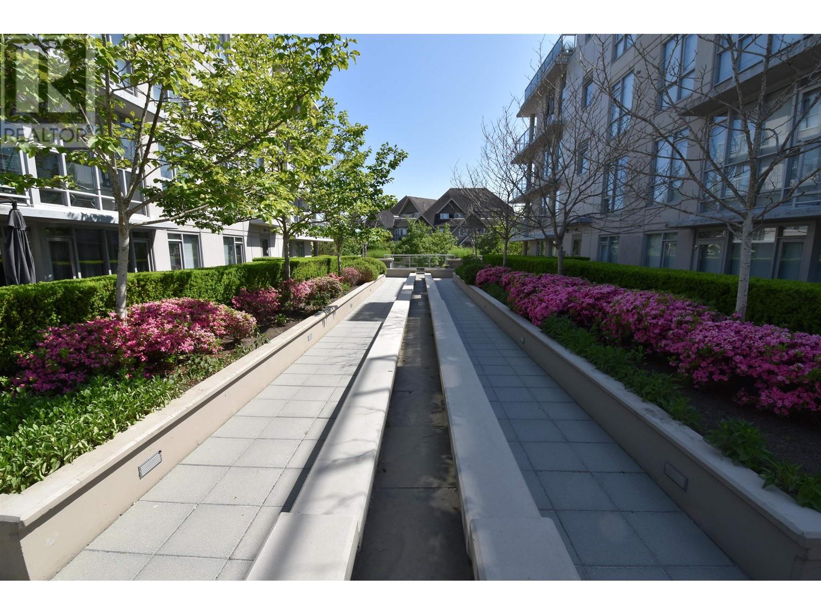 Listing Picture 22 of 26 : 116 9373 HEMLOCK DRIVE, Richmond / 烈治文 - 魯藝地產 Yvonne Lu Group - MLS Medallion Club Member