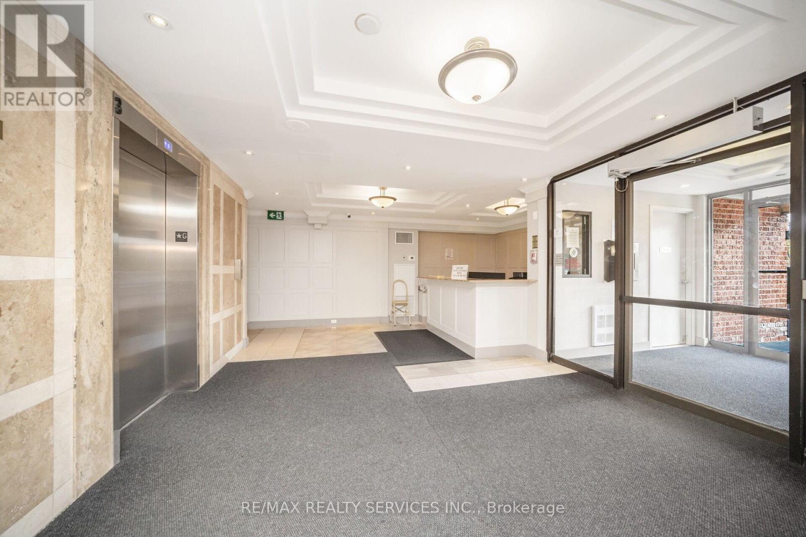 Property at #1715 - 330 MCCOWAN ROAD image 5
