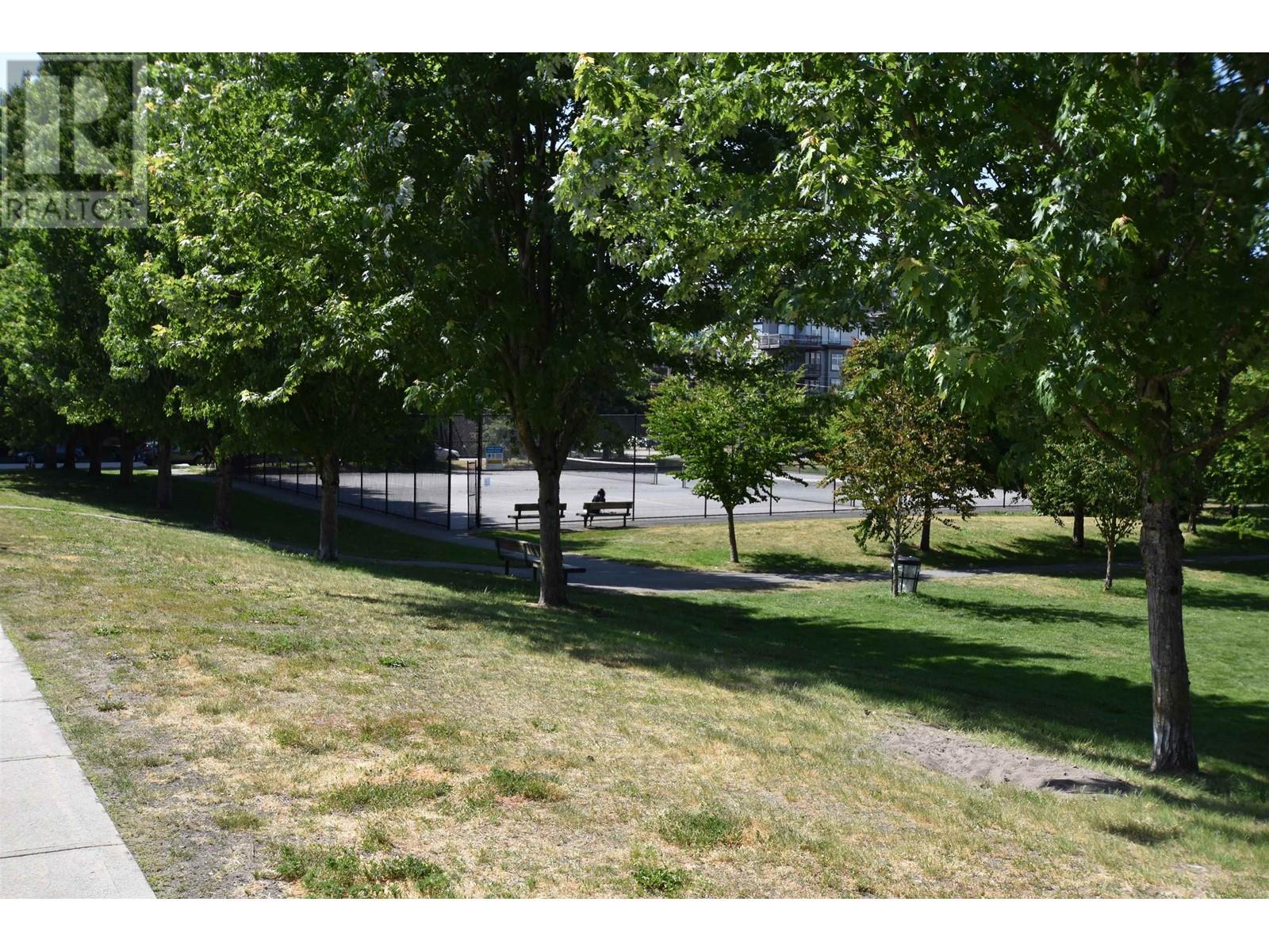 Listing Picture 20 of 26 : 116 9373 HEMLOCK DRIVE, Richmond / 烈治文 - 魯藝地產 Yvonne Lu Group - MLS Medallion Club Member