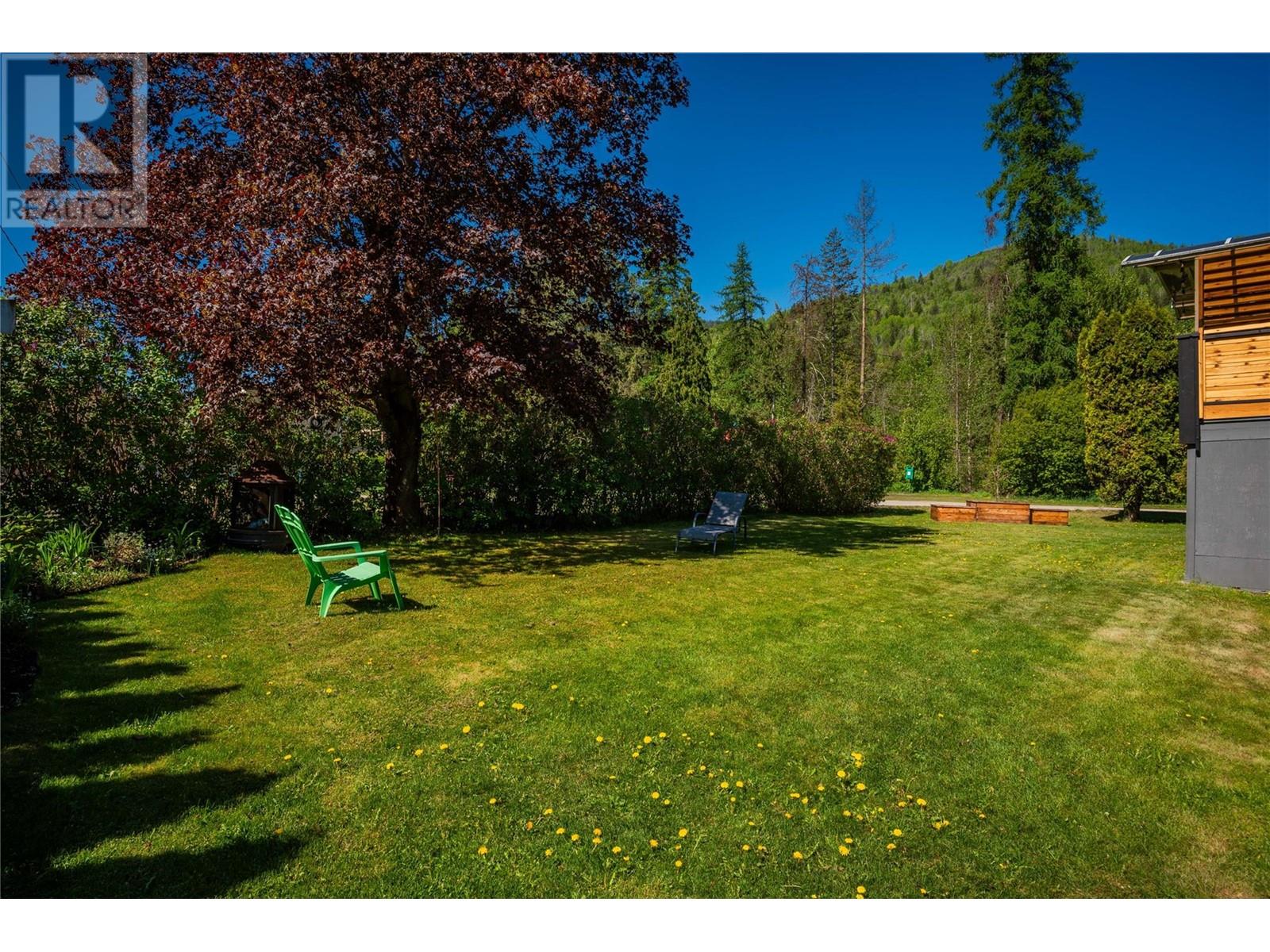 1764 Barrett Drive, Fruitvale, British Columbia  V0G 1L0 - Photo 7 - 10347216