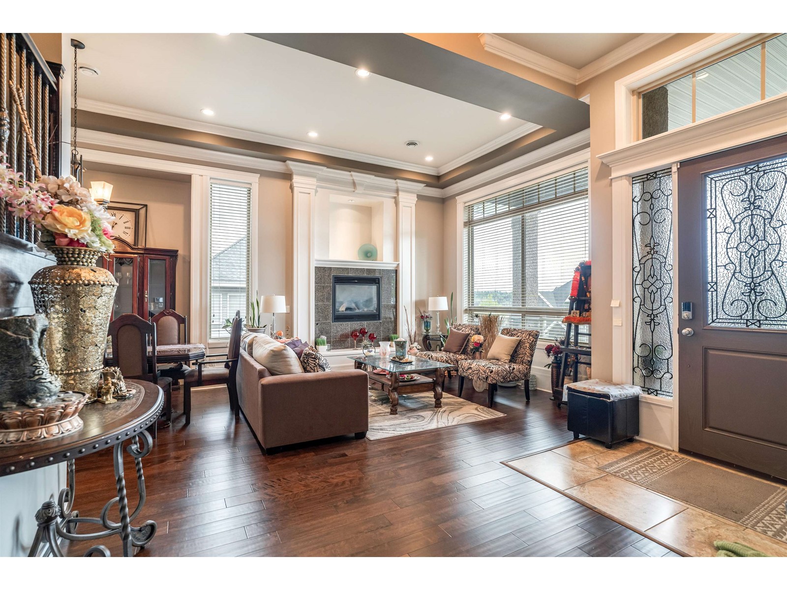 Property at 18933 55 AVENUE image 4