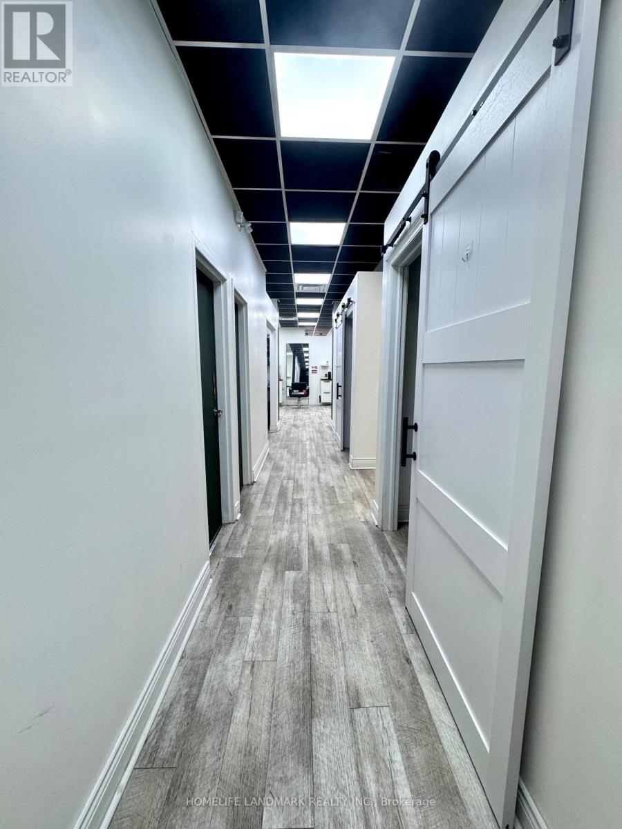 Ground Unit - 373 Broadview Avenue, Toronto, Ontario  M4K 2M7 - Photo 13 - E12136373