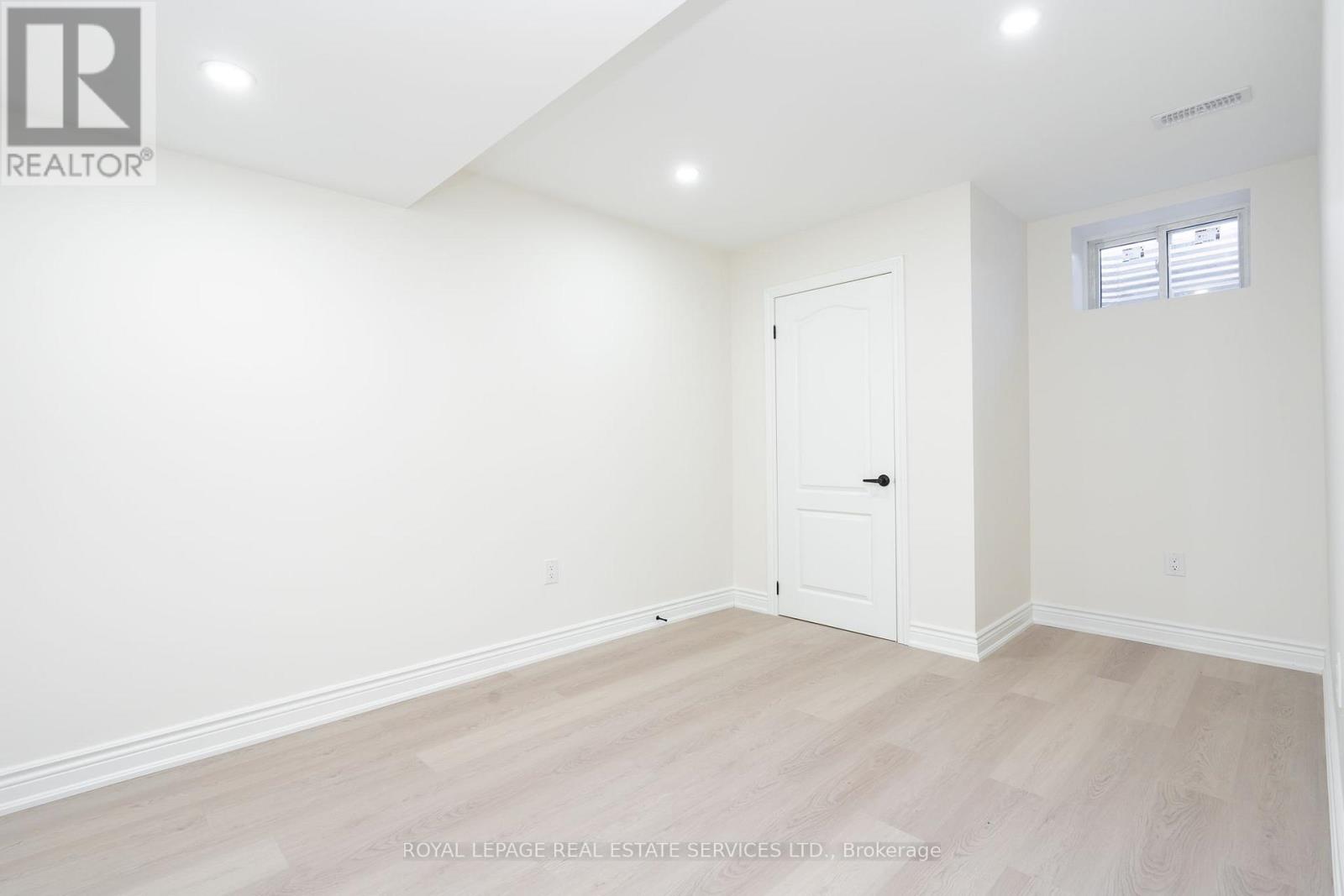 72 - 166 Deerpath Drive, Guelph, Ontario  N1K 0E2 - Photo 17 - X12138817