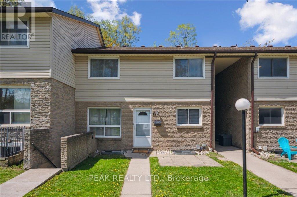 Property at 13 - 453 ALBERT STREET image 2
