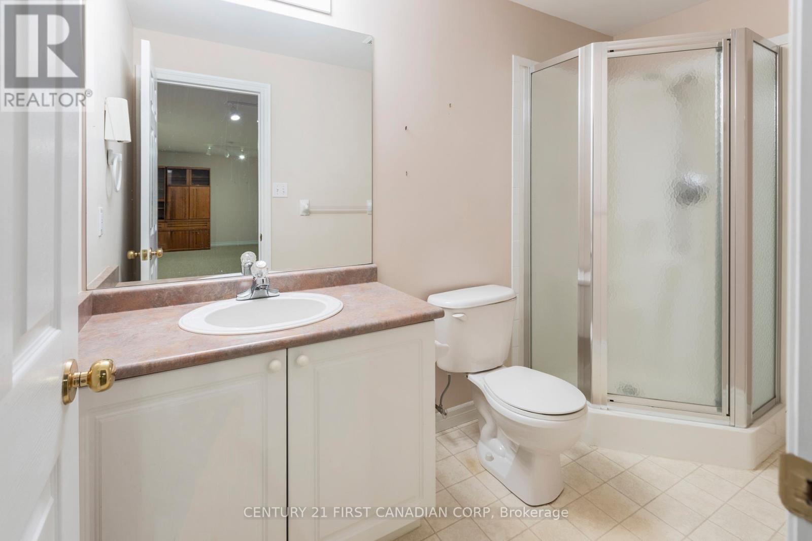 10 - 1241 Beaverbrook Avenue, London North, Ontario  N6H 5P1 - Photo 21 - X12138155