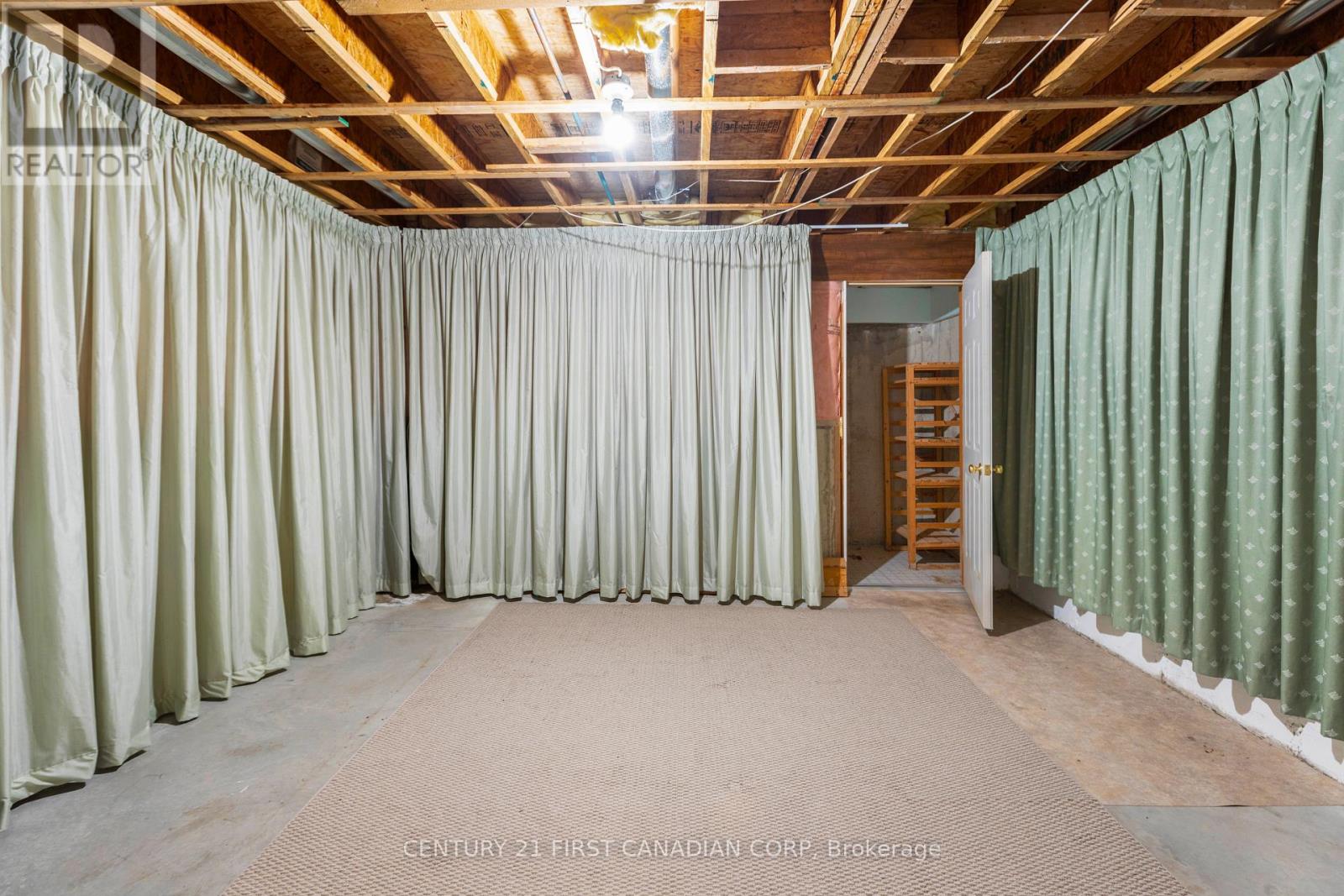 10 - 1241 Beaverbrook Avenue, London North, Ontario  N6H 5P1 - Photo 22 - X12138155