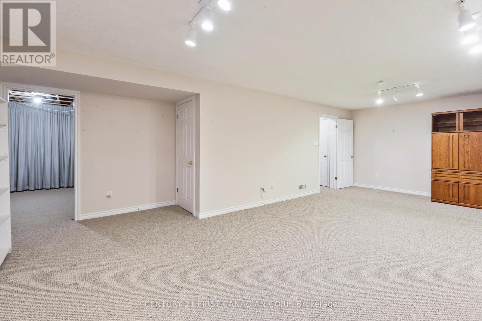 10 - 1241 Beaverbrook Avenue, London North, Ontario  N6H 5P1 - Photo 18 - X12138155