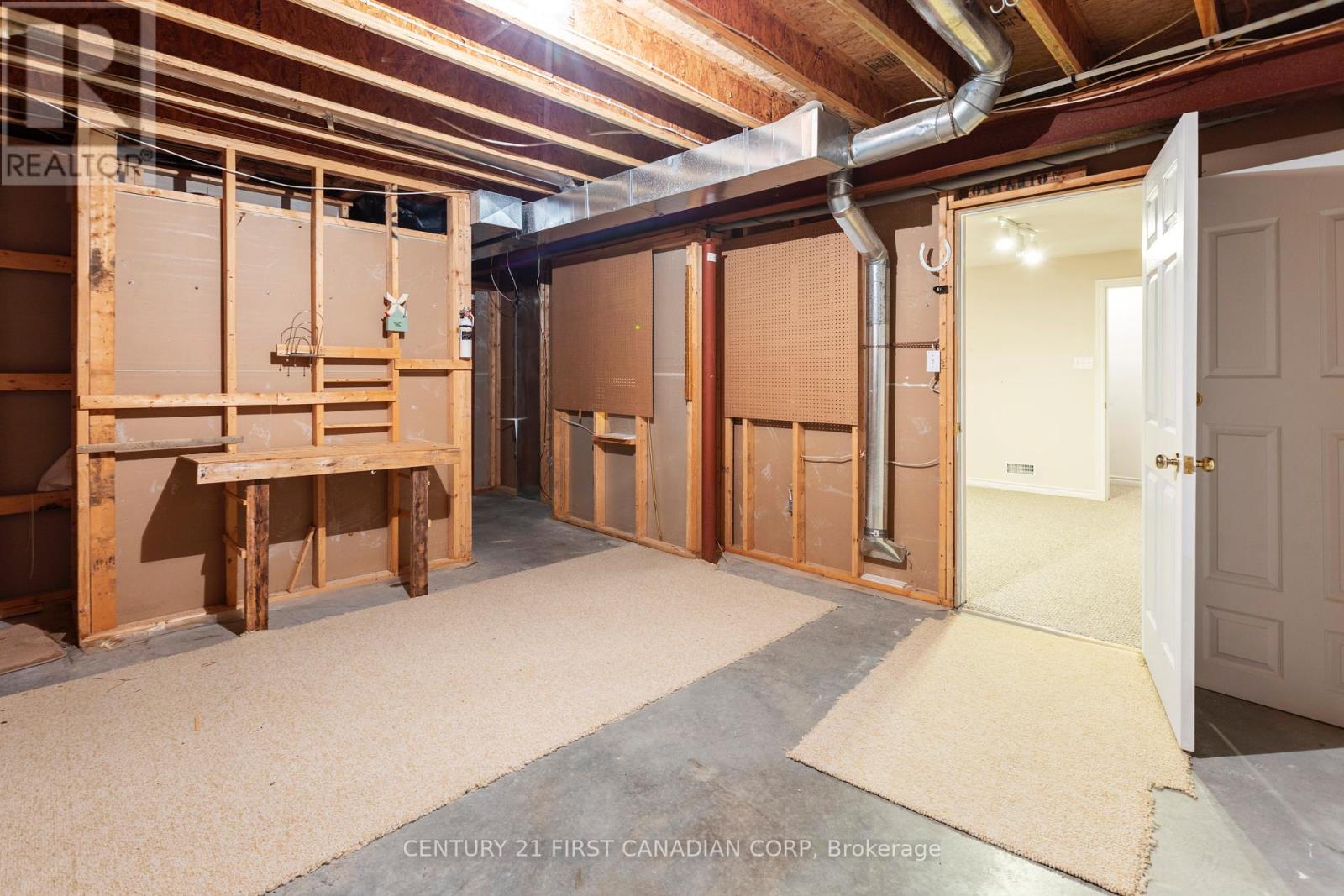 10 - 1241 Beaverbrook Avenue, London North, Ontario  N6H 5P1 - Photo 25 - X12138155