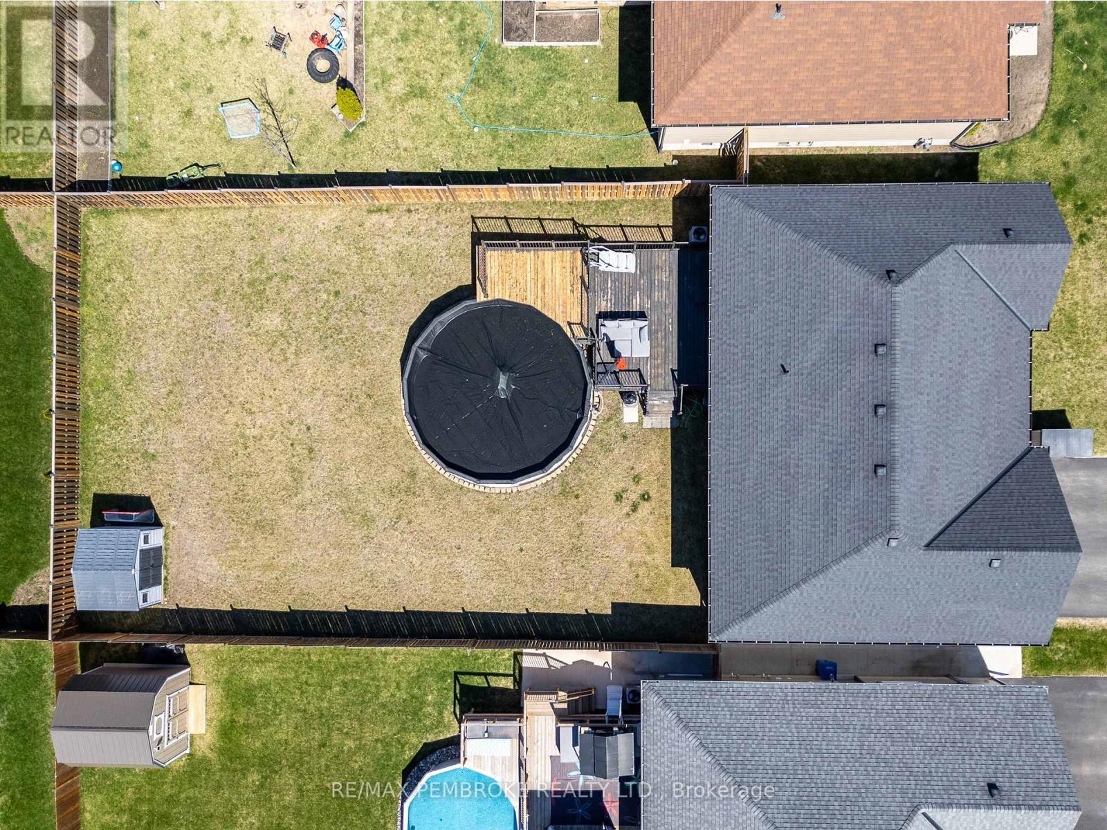 Property at 70 NOBLE CRESCENT image 3