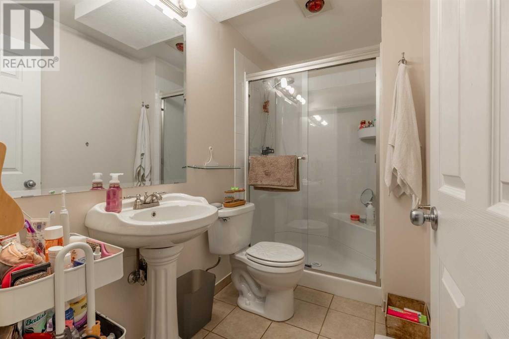 180 Mt Rundle Road W, Lethbridge, Alberta  T1K 7E9 - Photo 31 - A2218266