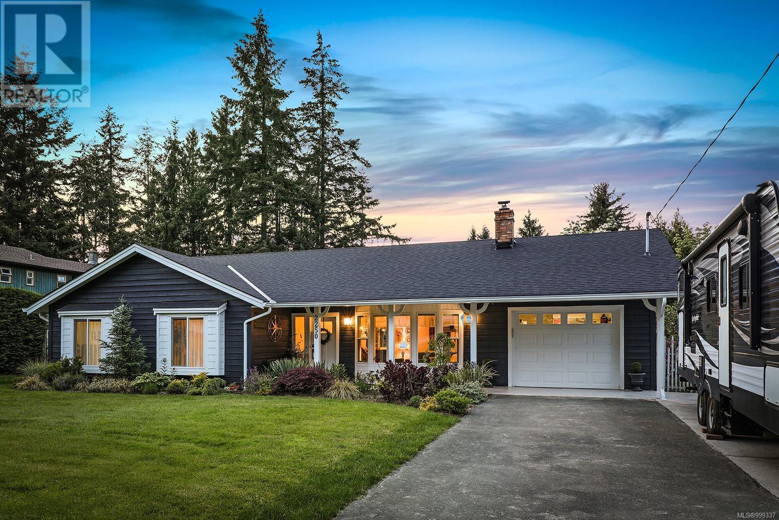 2250 Idiens Way, Comox, British Columbia  V9M 3Y9 - Photo 43 - 999337
