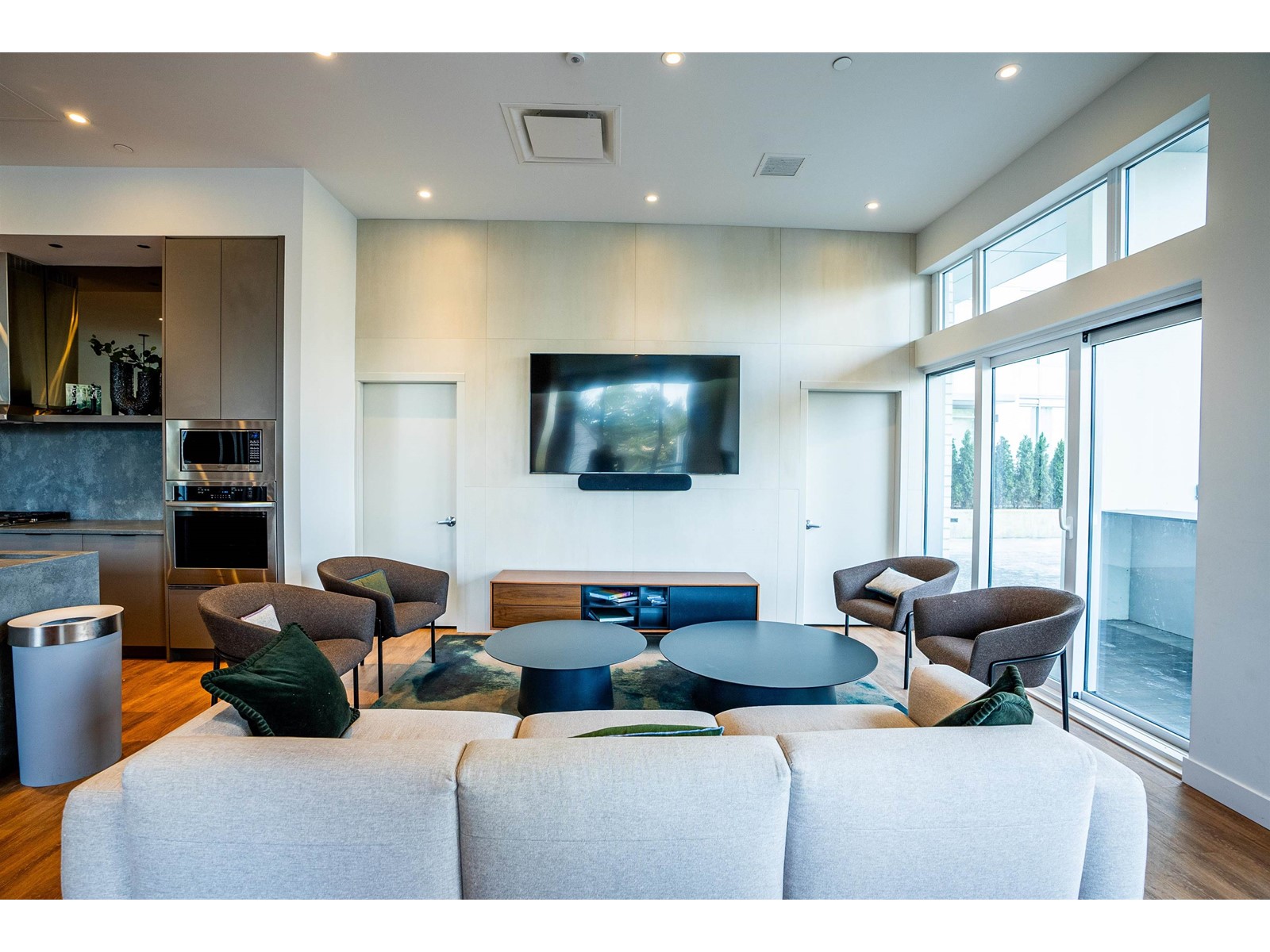302 13359 Old Yale Road, Surrey, British Columbia  V3T 0S4 - Photo 22 - R3001079