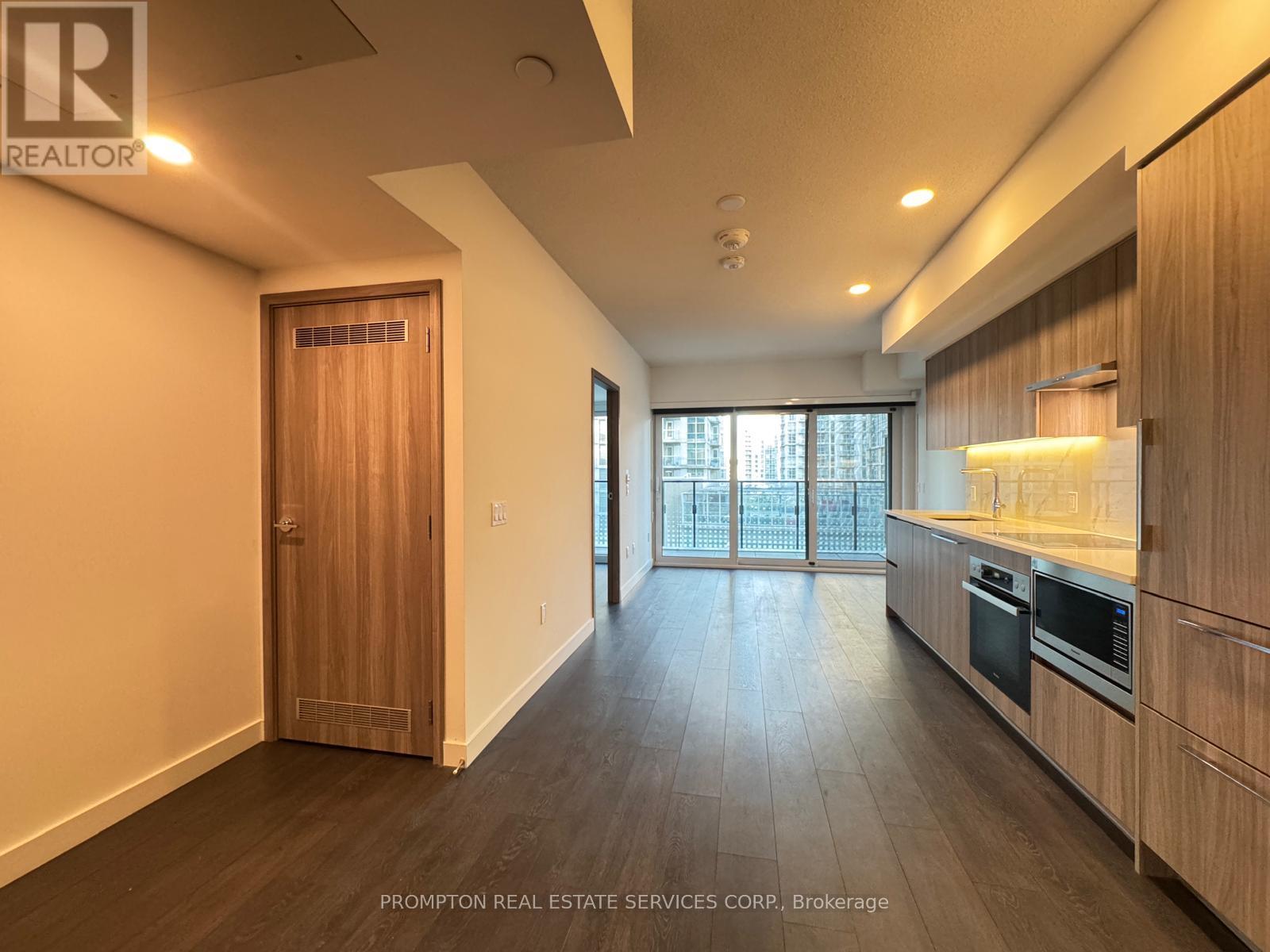 318 - 1 CONCORD CITYPLACE WAY, Toronto, Ontario