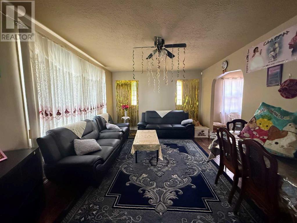 645 12c Street N, Lethbridge, Alberta  T1H 2N6 - Photo 7 - A2219334