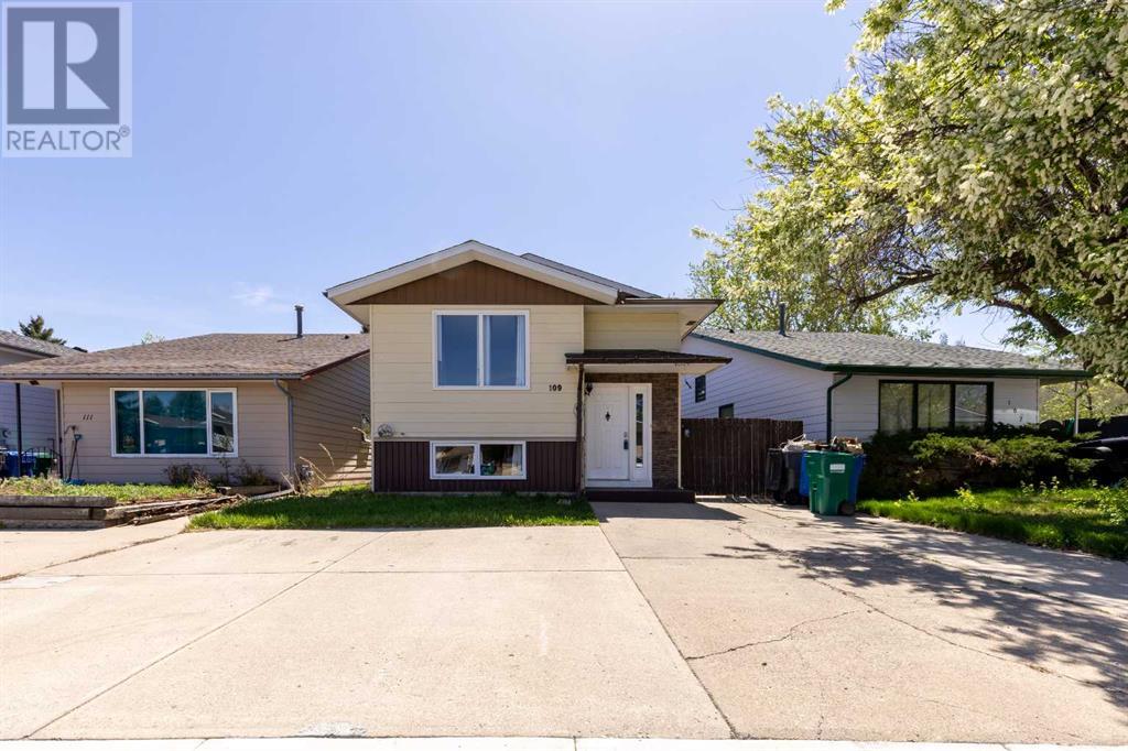 109 Cayuga Crescent W, Lethbridge, Alberta  T1K 5H4 - Photo 1 - A2217895