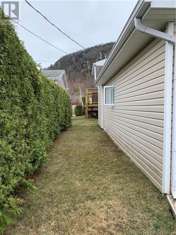 4 Pine, Campbellton, New Brunswick  E3N 3M5 - Photo 35 - NB118121