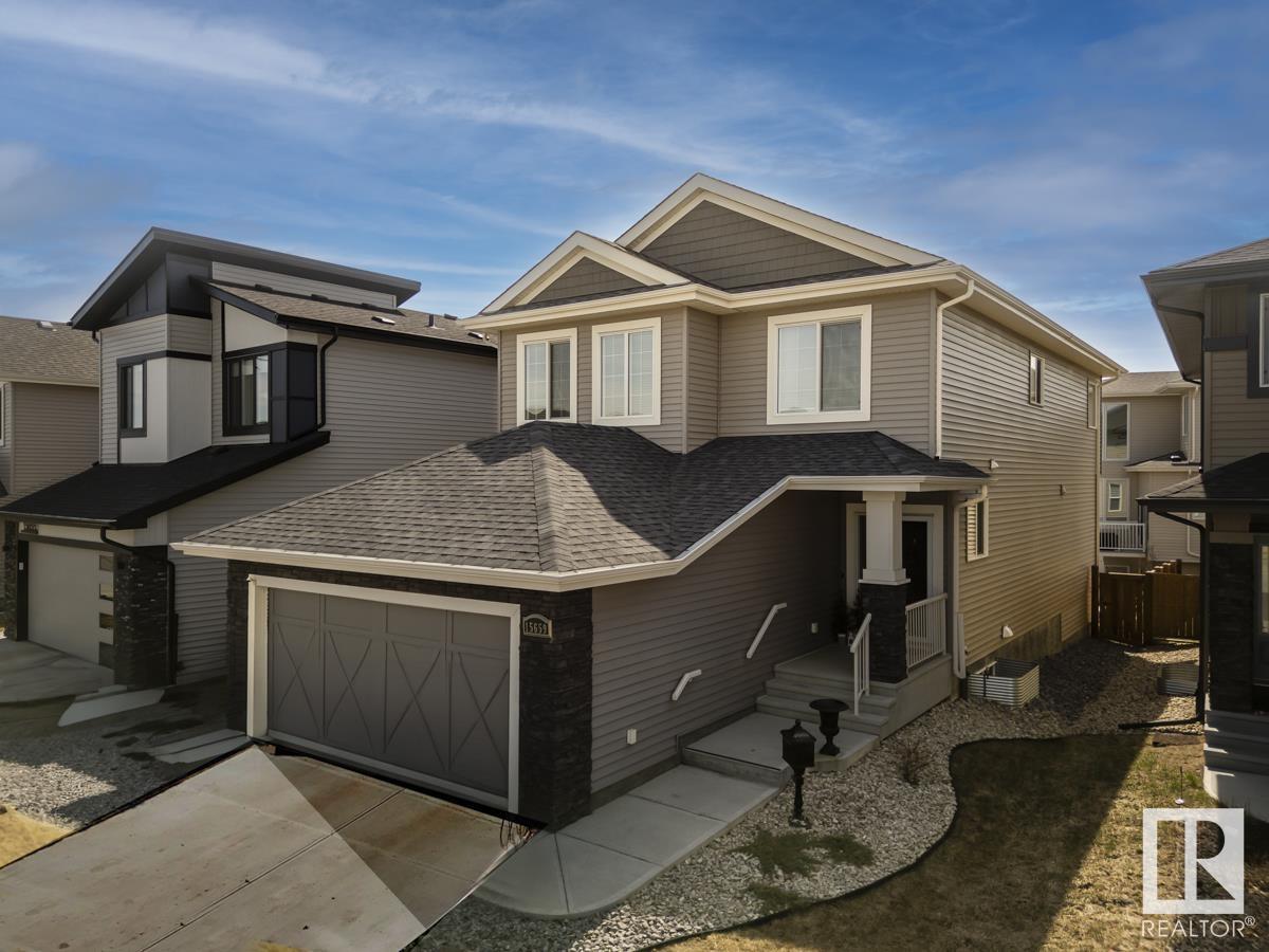 15659 16 Av Sw, Edmonton, Alberta  T6W 4S2 - Photo 1 - E4435521