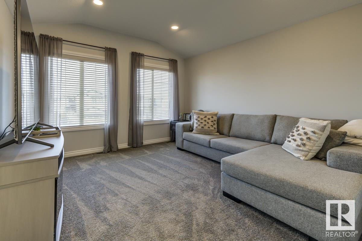 15659 16 Av Sw, Edmonton, Alberta  T6W 4S2 - Photo 48 - E4435521