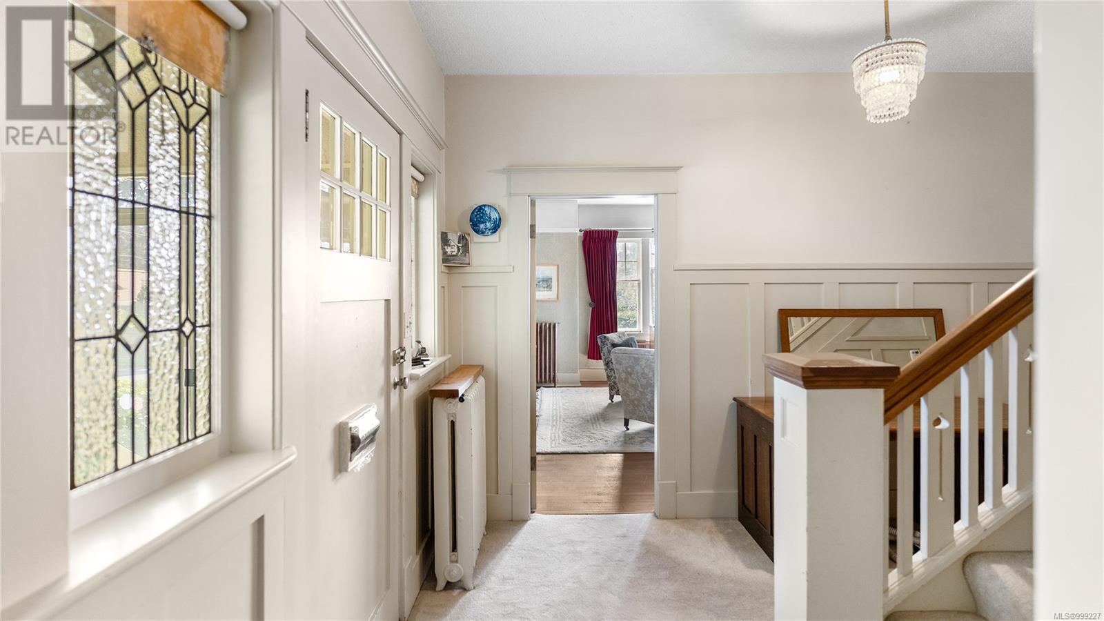 1296 Richardson St, Victoria, British Columbia  V8V 3E1 - Photo 5 - 999227