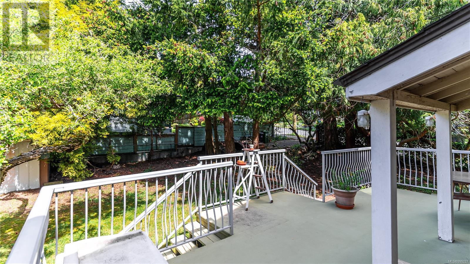 1296 Richardson St, Victoria, British Columbia  V8V 3E1 - Photo 26 - 999227