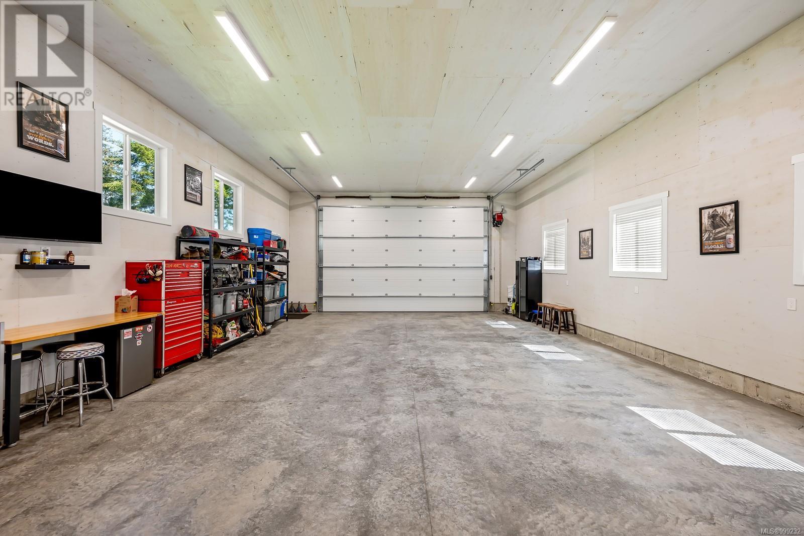 Property at 3849 East Rd image 3