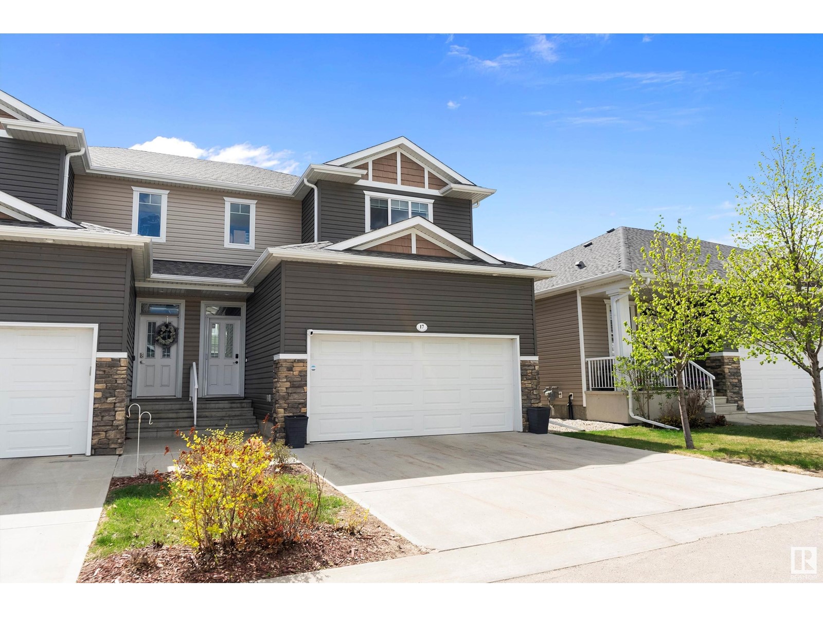 Property at #17 18230 104A ST NW image 3